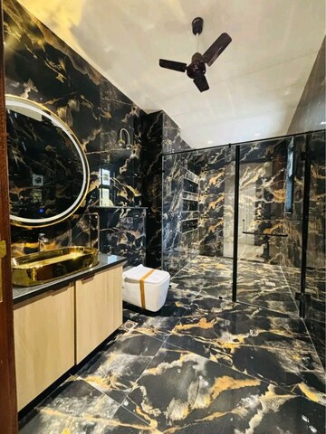 Gym in 2 BHK Apartment at Palm Residency Chhatarpur, Chattarpur – for Rent