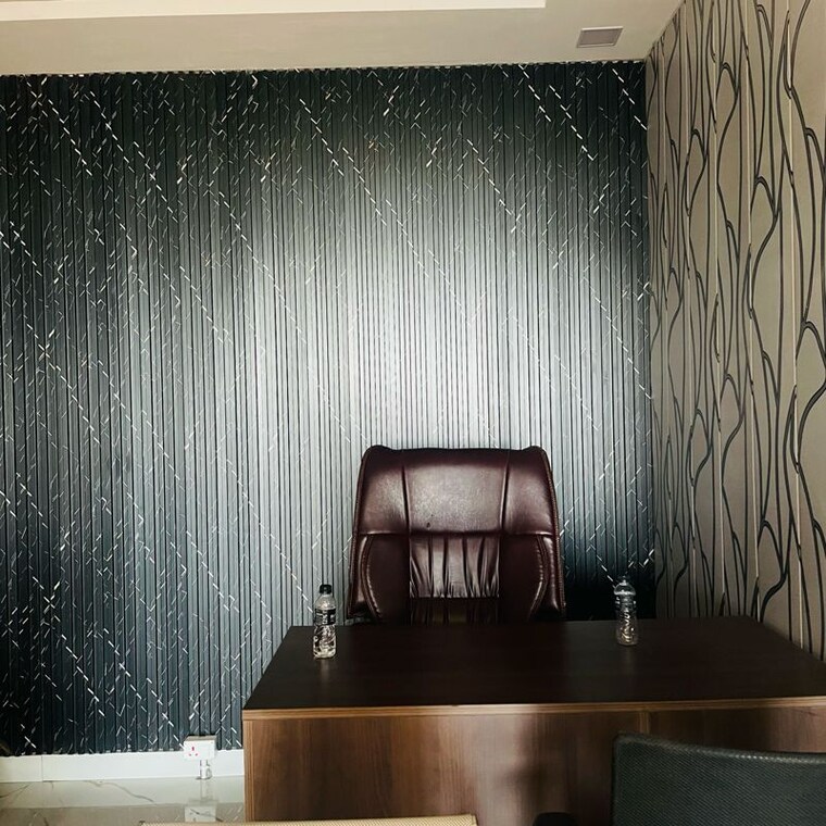 Team Area, alphathum Commercial Office Space 200 Sq.Ft. In Sector 90 Noida 9905941