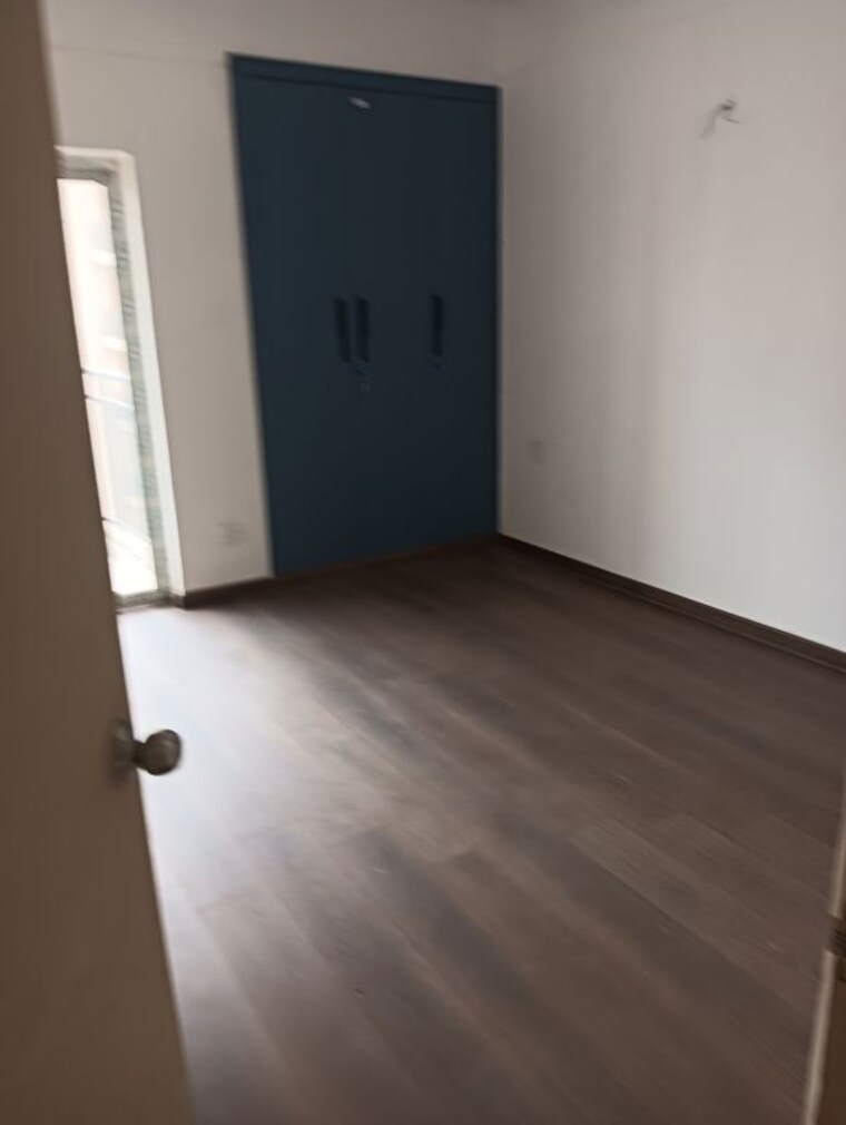 Room, gaur-yamuna-city Studio 460 Sq.Ft. Apartment In Gaur Yamuna City Greater Noida 10003552
