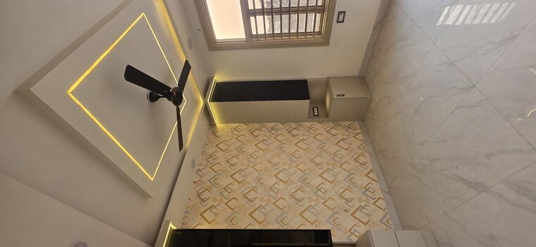 Kitchen, uttam nagar 2 Bedroom 60 Sq.Yd. Builder Floor In Uttam Nagar Delhi 10003556