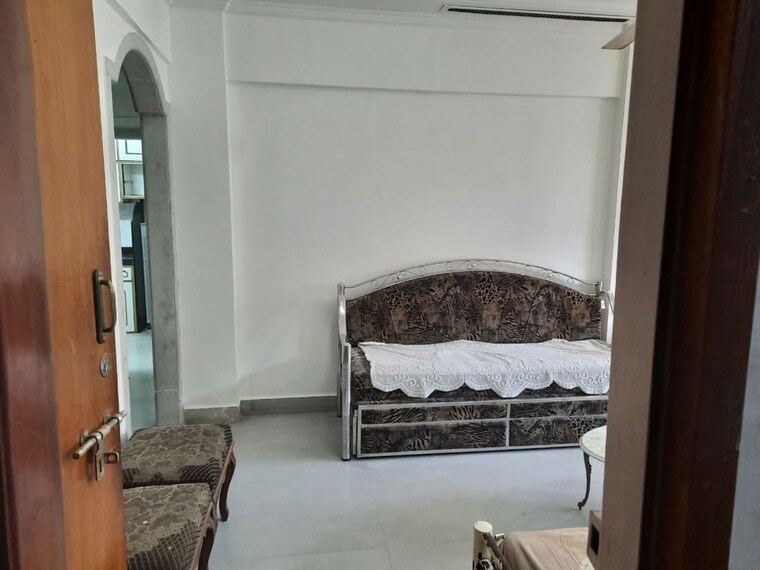 Living Room, vaishali-nagar-chs 1 Bedroom 590 Sq.Ft. Apartment In Mulund West Mumbai 10003559