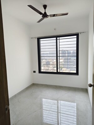 Room in 2 BHK Apartment at Unique Youtopia, Kharadi – for Rent