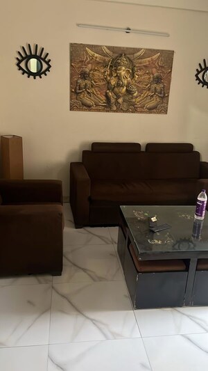 Furnished Amenities in 3 BHK Apartment at Geotech Pristine Avenue, Sector 16c Greater Noida – for Rent