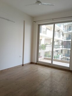 3.5 BHK + Servant Room Apartment For Sale in Bestech Park View Sanskruti
