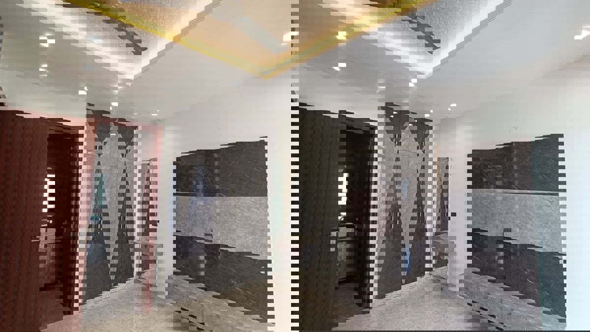 4 BHK + Pooja Room,Servant Room 265 Sq.Ft. Builder Floor in Puri Aman Vilas