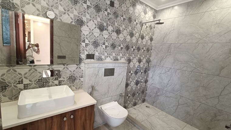 Bathroom, puri-aman-vilas 4 Bedroom 265 Sq.Ft. Builder Floor In Sector 89 Faridabad 10003545