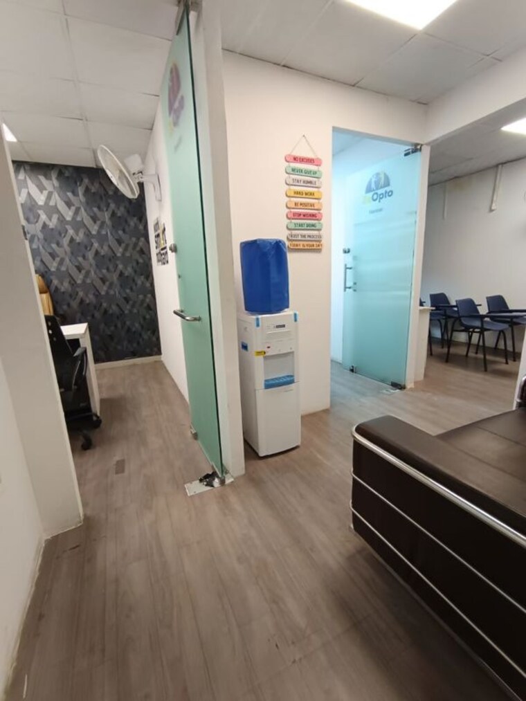 Team Area, sector 1 Commercial Office Space 580 Sq.Ft. In Sector 1 Noida 10003482