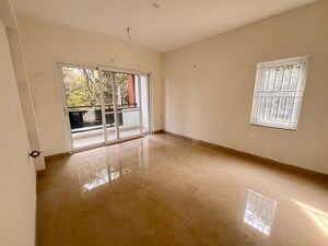 Room in 3 BHK Apartment at Cooke Town – for Rent