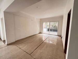 3 BHK Apartment For Rent in Cooke Town