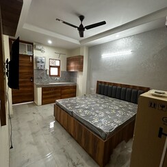 1 RkBuilder Floor For Rent in Sushant Lok I