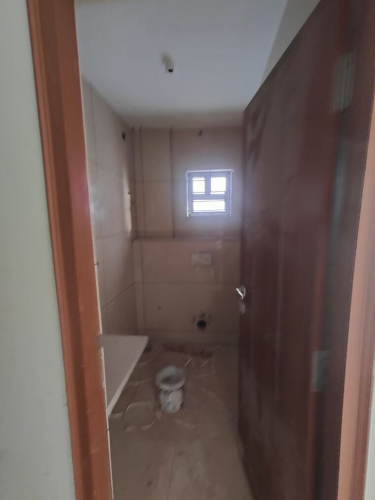 Bathroom, indiranagar 3 Bedroom 1900 Sq.Ft. Apartment In Indiranagar Bangalore 10003614
