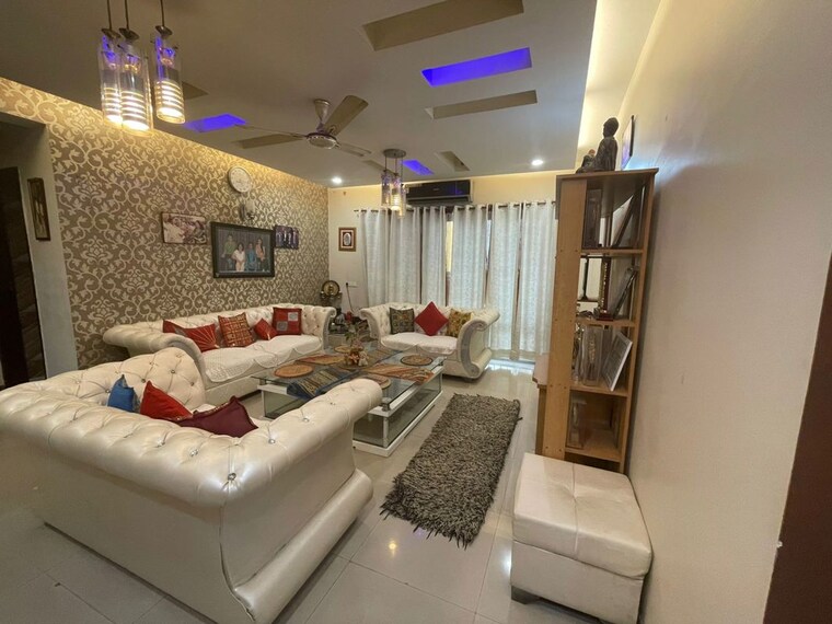 Bedroom, bptp-park-grandeura 4 Bedroom 2600 Sq.Ft. Apartment In Sector 82 Faridabad 10003585