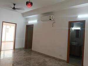 Room in 4 BHK Apartment at SS Linden, Sector 84 – for Sale
