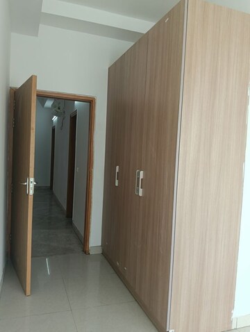 Building Lobby in 4 BHK Apartment at SS Linden, Sector 84 – for Sale
