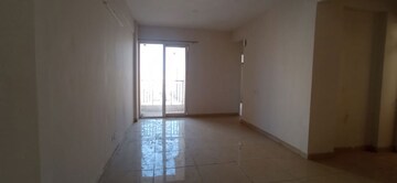 Room in 2 BHK Apartment at Signature Global The Millennia, Sector 37d – for Rent