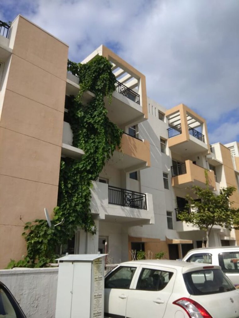 Exterior View, sector 89 3 Bedroom 250 Sq.Yd. Builder Floor In Sector 89 Faridabad 10003595
