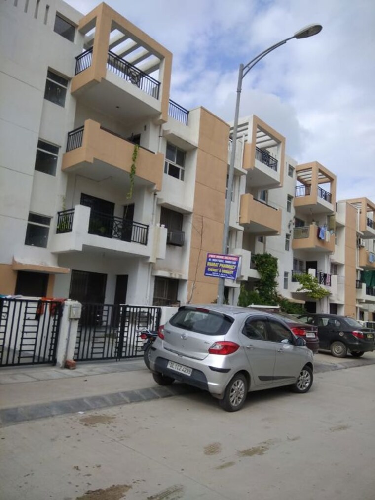Exterior View, sector 89 3 Bedroom 250 Sq.Yd. Builder Floor In Sector 89 Faridabad 10003595