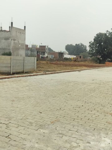  Plot – Exterior View View at Gomti Nagar - for Sale