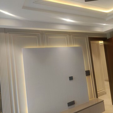 Building Lobby in 5 BHK Apartment at Dwarka – for Sale