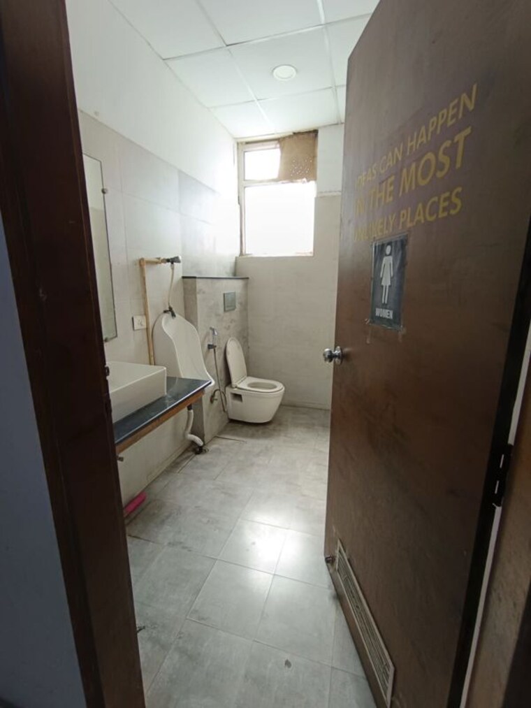 Bathroom, sector 6 Commercial Office Space 2250 Sq.Ft. In Sector 6 Noida 10003682