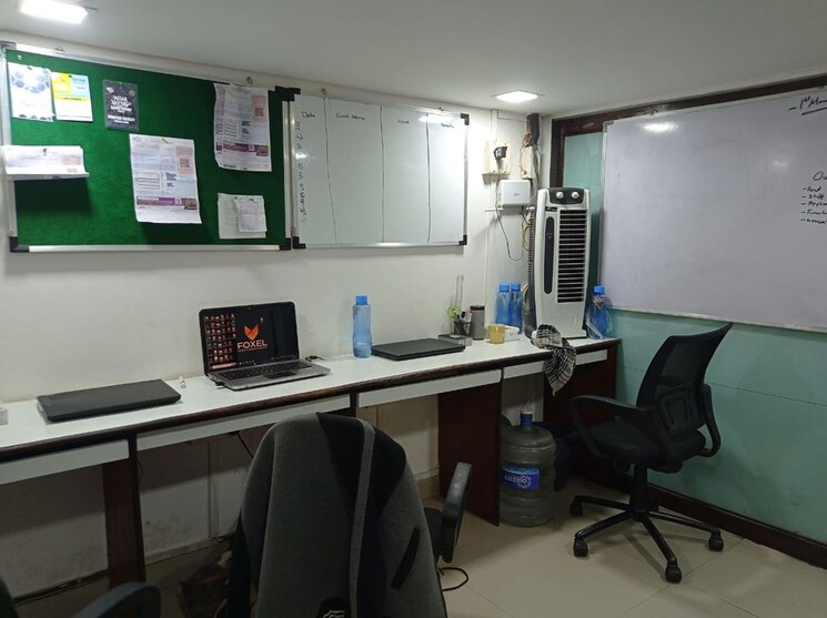 Team Area, haware-fantasia Commercial Office Space 212 Sq.Ft. In Vashi Sector 28 Navi Mumbai 10003603