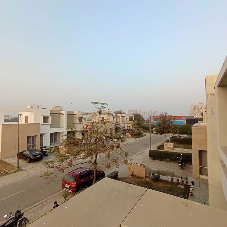 Exterior View, vatika-signature-villas 3.5 Bedroom 3240 Sq.Ft. Villa In Sector 82 Gurgaon 10003693