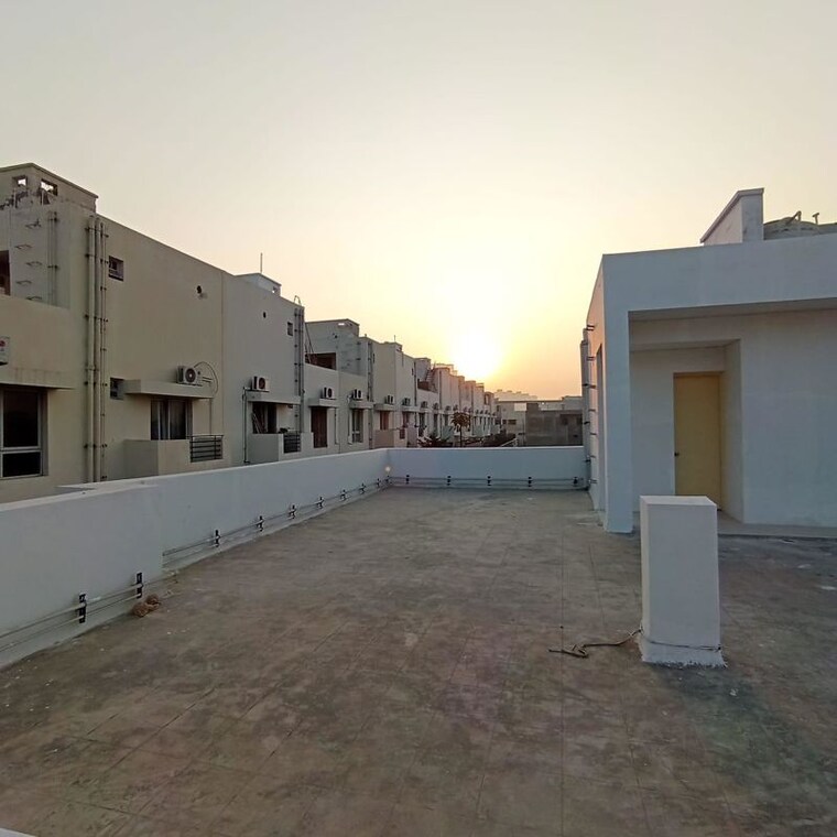 Exterior View, vatika-signature-villas 3.5 Bedroom 3240 Sq.Ft. Villa In Sector 82 Gurgaon 10003693