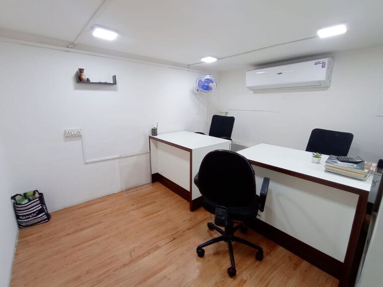 Team Area, haware-fantasia Commercial Office Space 212 Sq.Ft. In Vashi Sector 28 Navi Mumbai 10003603