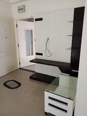 2 BHK Apartment – Entrance View at Gurukul - for Rent