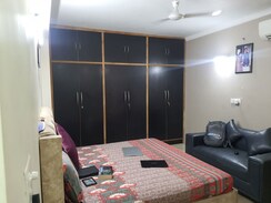 2 BHK Apartment For Rent in Windsor Paradise 2
