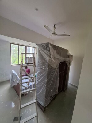 Bedroom in 2 BHK Apartment at Bandra West – for Rent