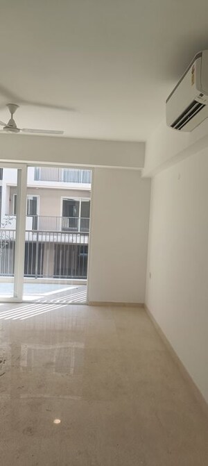 3.5 BHK Apartment For Sale in DLF Gardencity Enclave, Sector 93