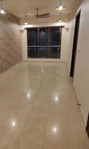Room in 2 BHK Apartment at Peninsula Celestia Spaces, Parel – for Sale