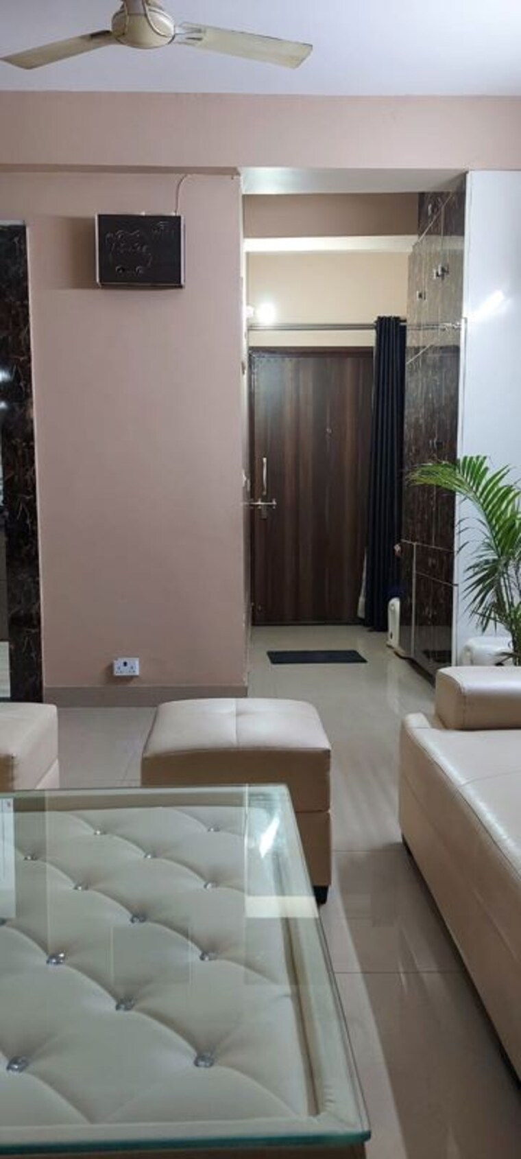 Living Room, bptp-princess-park 3.5 Bedroom 1811 Sq.Ft. Apartment In Sector 86 Faridabad 10003759