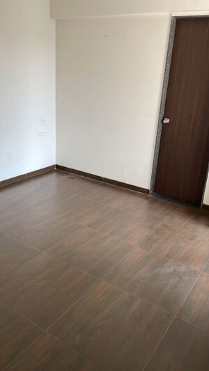 Room in 2 BHK Apartment at Excellaa Panama Park, Lohgaon – for Rent