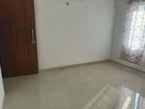 Room in 2 BHK Apartment at Siddh Amara, Bavdhan – for Rent