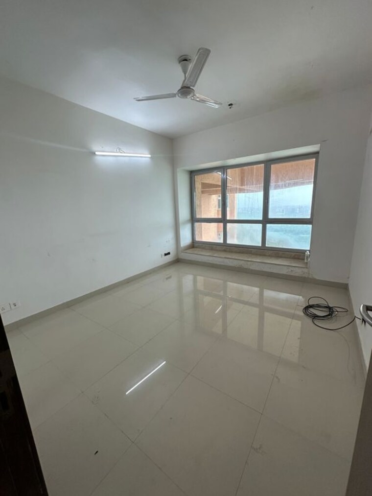 Room, db-woods 4 Bedroom 2450 Sq.Ft. Apartment In Goregaon East Mumbai 10003839