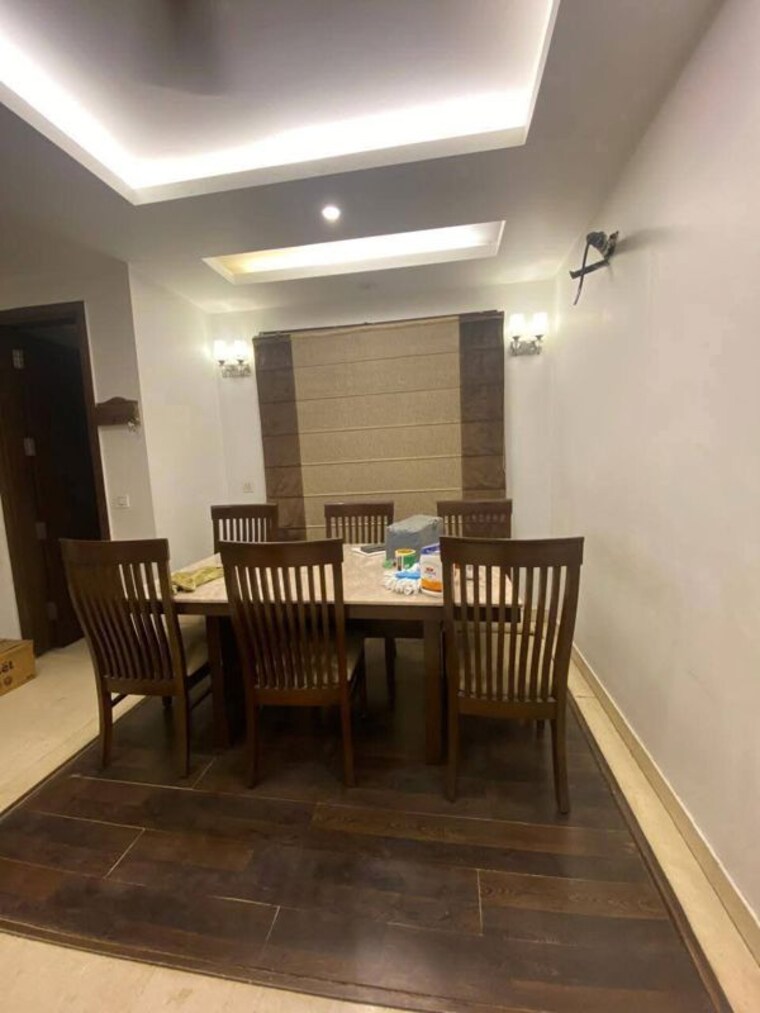 Gym, saket 3 Bedroom 1500 Sq.Ft. Builder Floor In Saket Delhi 10003874