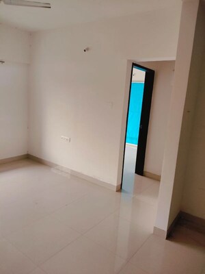 Room in 1 BHK Apartment at Platinum Park, Hinjewadi – for Sale