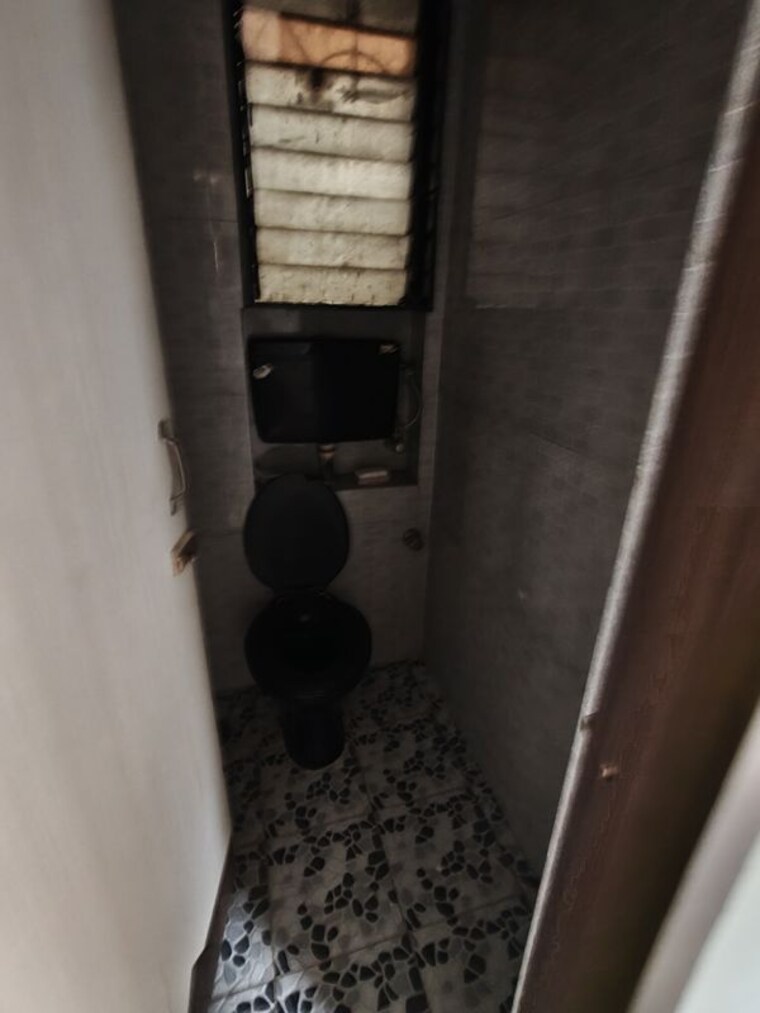 Balcony, anita-nagar-chs 1 Bedroom 520 Sq.Ft. Apartment In Kandivali East Mumbai 10003891