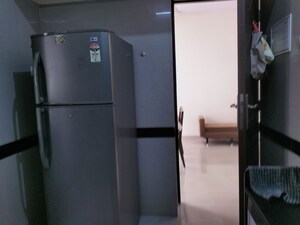 Furnished Amenities in 1 BHK Apartment at K Raheja Raheja Residency, Malad East – for Rent