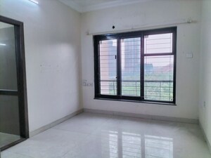 Room in 2 BHK Apartment at Raheja Heights Phase 2, Goregaon East – for Rent