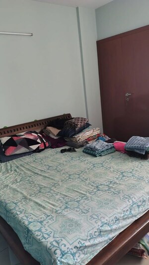 Bedroom in 2 BHK Apartment at Stellar Mi Citihomes, Omicron Iii Greater Noida – for Rent