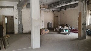 Parking in  Office Space at Chakala – for Rent