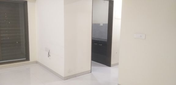 1 RkApartment For Rent in Mount Casa