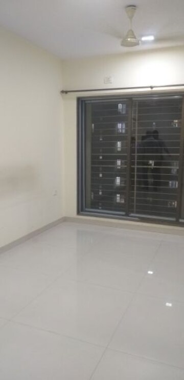 Room in 1 RK Apartment at Mount Casa, Uthalsar – for Rent