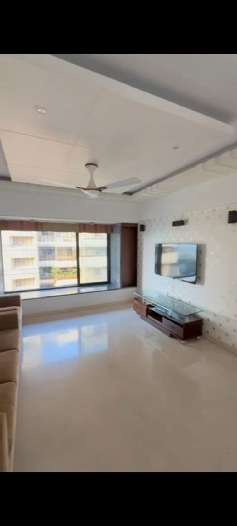 Living Room, godrej-waldorf 3 Bedroom 1200 Sq.Ft. Apartment In Andheri West Mumbai 10004211