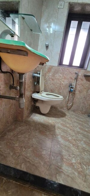 Furnished Amenities in 2 BHK Apartment at Golden Isle, Goregaon East – for Rent