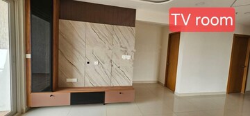 Room in 3 BHK Apartment at INDIS Viva City, Kondapur – for Rent