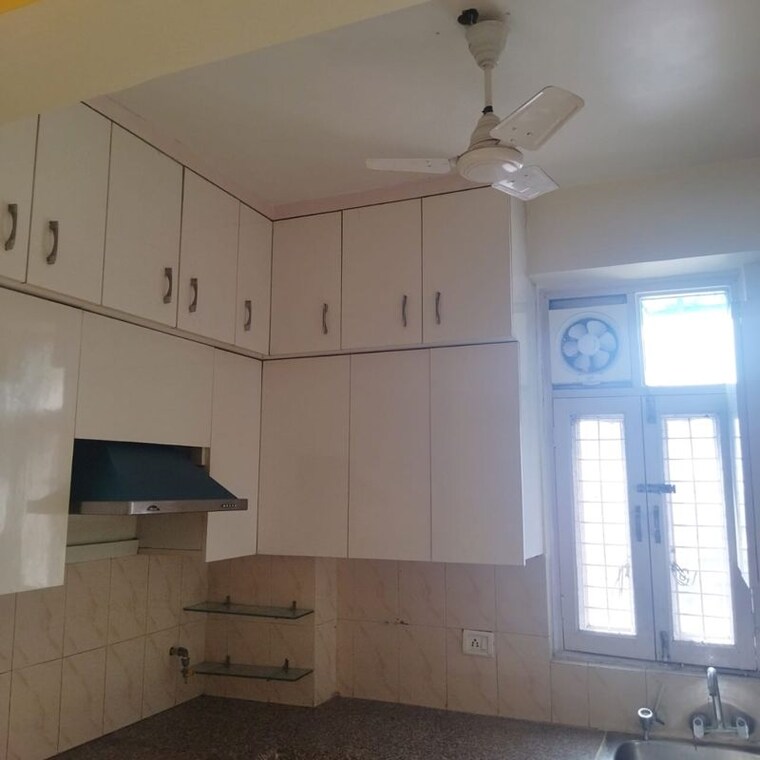 Bathroom, emenox-brave-hearts 2 Bedroom 1150 Sq.Ft. Apartment In Raj Nagar Extension Ghaziabad 10004383